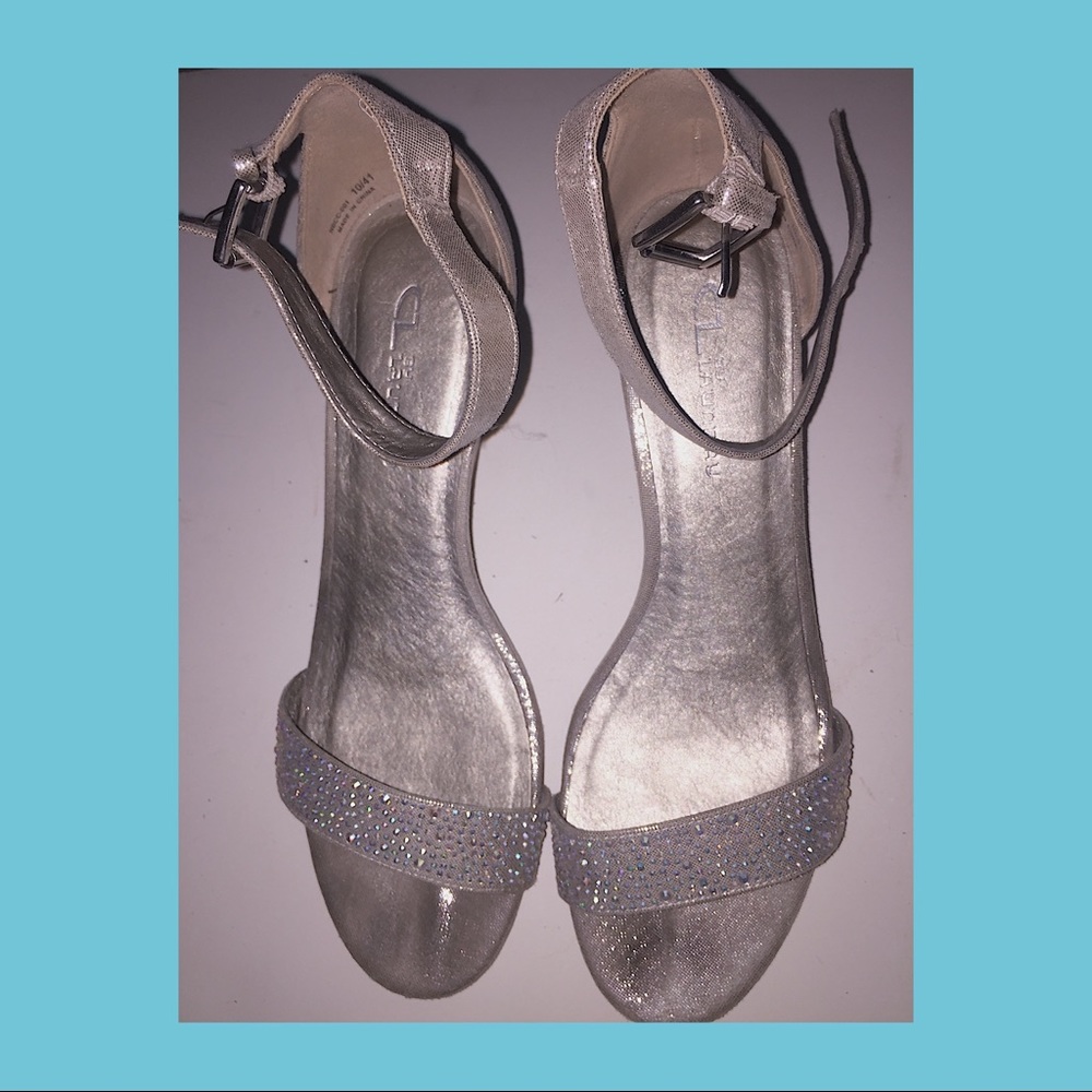 SILVER WEDGED DRESS SHOES